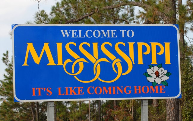 Mississippi governor calls special session to deal with road, bridge funding