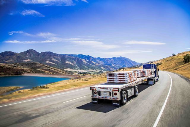 Solid freight activity not enough to keep spot rates from falling