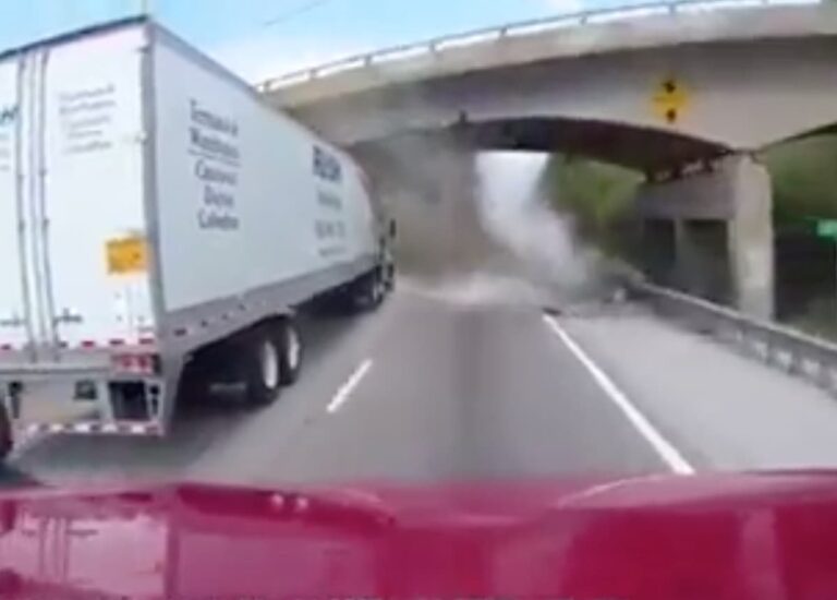 Turn your speakers up for this one…great job driver!
