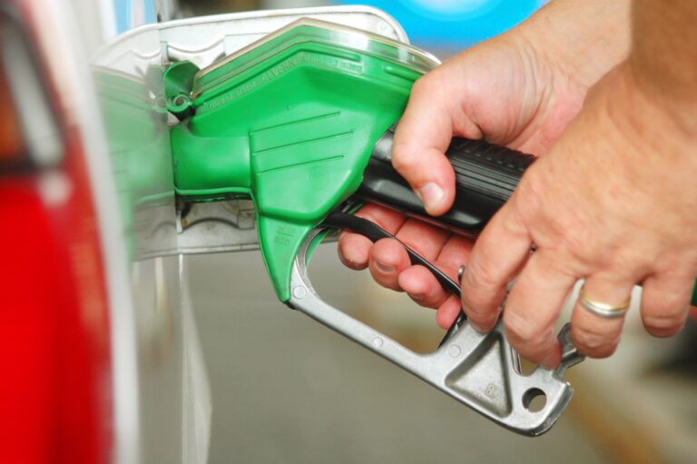 Price of gallon of on-highway diesel remains steady at $2.966