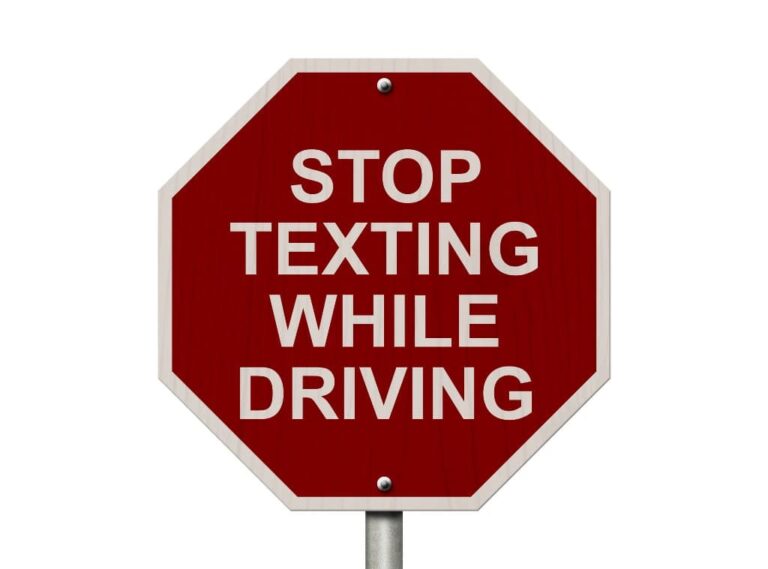 Vermont bill proposes to raise fines for driving while texting