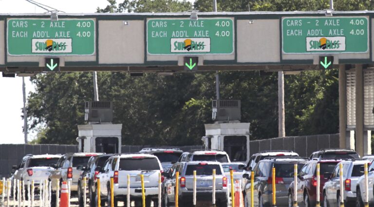 Florida lawmakers pass bill to create 3 new toll highways