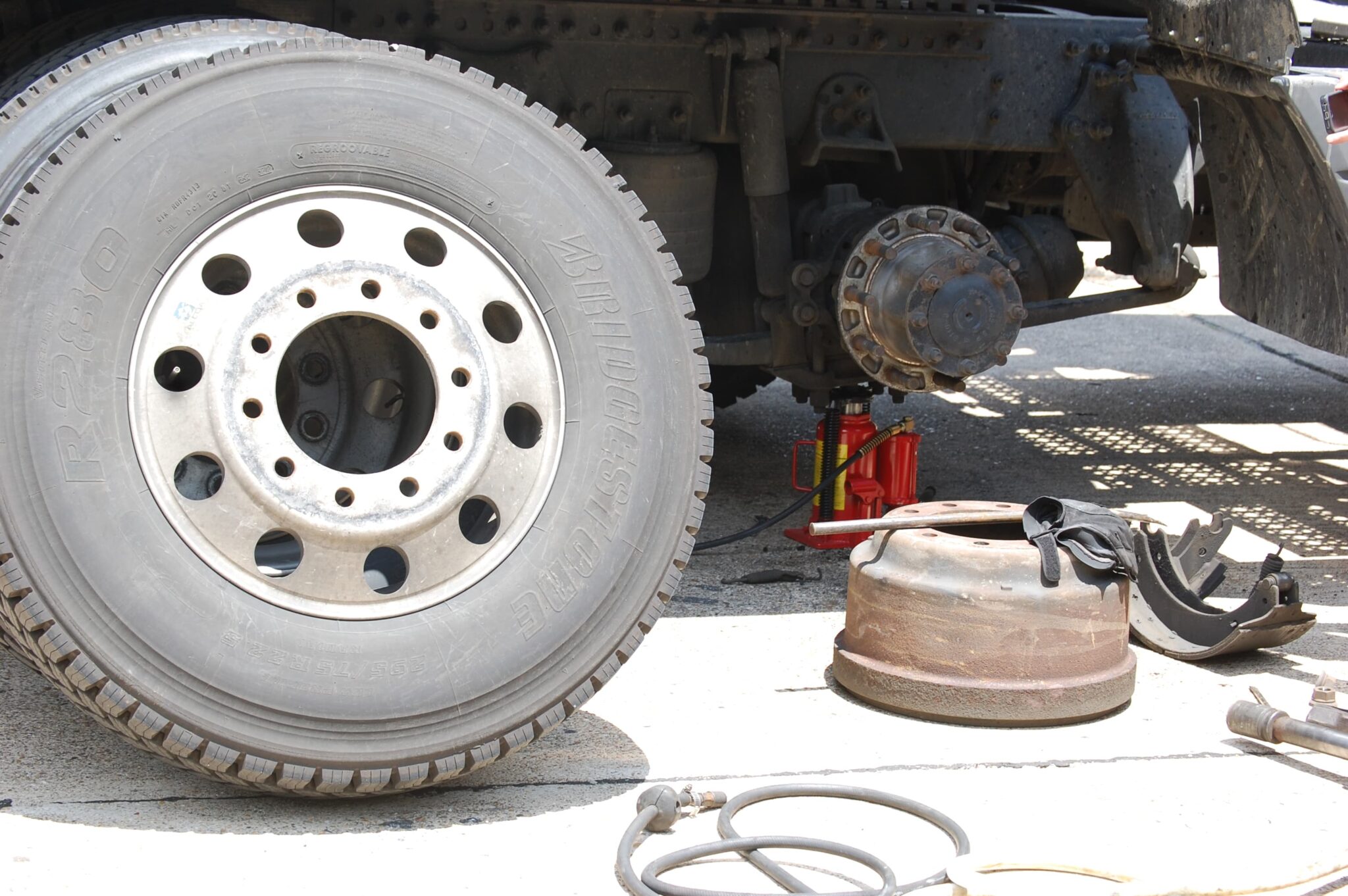 Love's offers free TirePass inspections, halfpriced DOT inspections