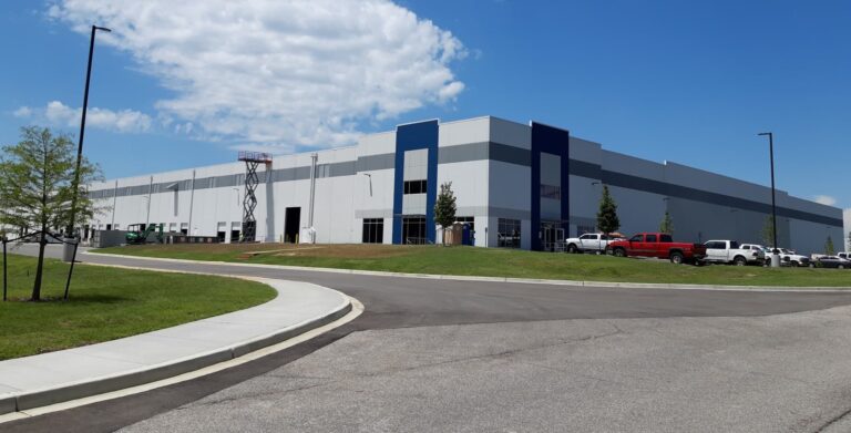 Navistar to open Memphis parts distribution center August 26