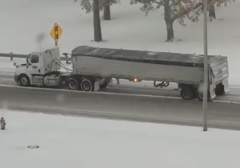 Please grab hold. Please grab hold.