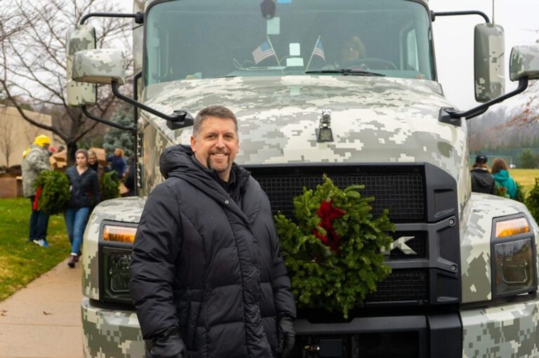 Trucking industry is driving force behind Wreaths Across America