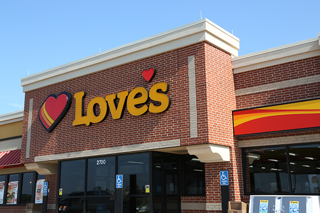 New Love’s now open in Topeka, Kansas adding 75 truck parking spaces