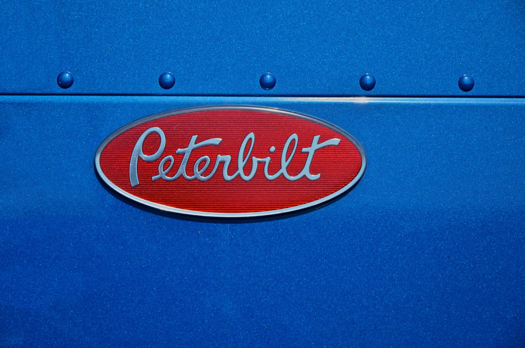 Several Peterbilt models recalled because of increased ...