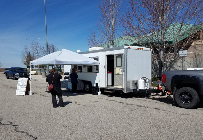 Arizona, Idaho join list of states allowing food trucks to operate at rest stops to feed truckers