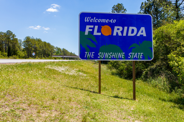 Drivewyze app expands rest-area alerts to Florida, helps truckers find places to park