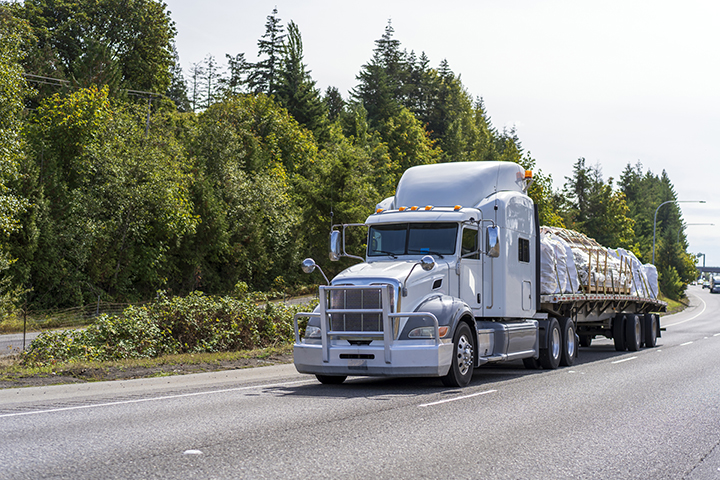 May saw ‘significant’ improvement in U.S. trailer orders but number still 71% lower than 2019