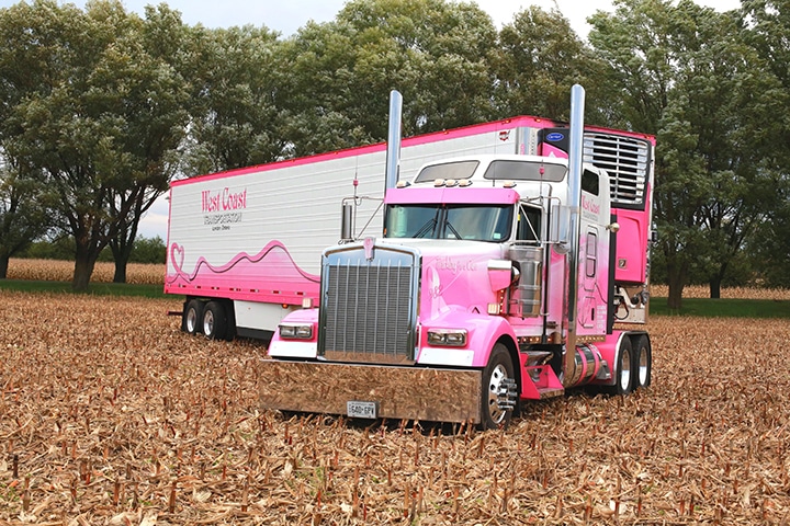 Iowa 80 truck stop announces pet, truck beauty contest winners from first-ever virtual Truckers Jamboree