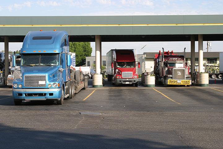QuikQ fuel-purchase program links to McLeod’s LoadMaster software for streamlined fleet management