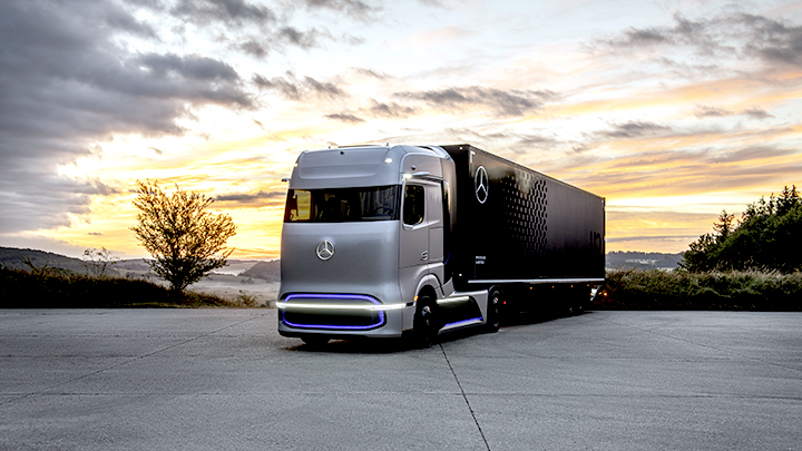 Daimler premiers hydrogen fuel-cell concept truck for long-haul applications; series production planned for second half of decade