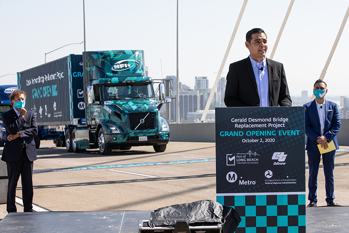 Long Beach Mayor and Volvo Trucks