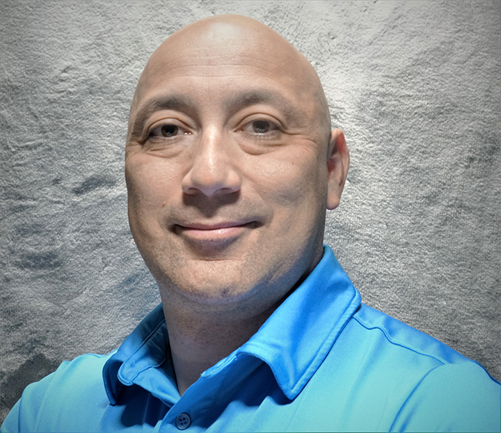 U.S. Army veteran Ivan Hernandez named a finalist in Transition Trucking: Driving for Excellence award