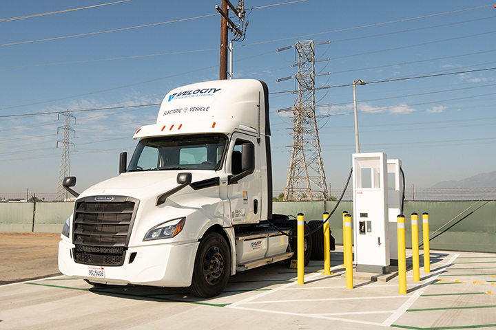 California utility company begins three-month test of battery-electric Freightliner eCascadia
