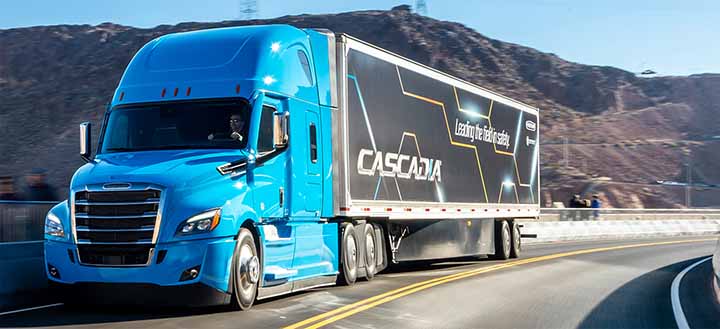 DTNA to issue safety recall on more than 4,300 Freightliner Cascadias because of steer-tire defect