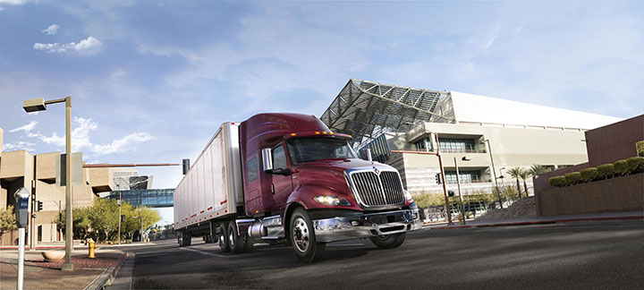 Navistar, GM collaborate to produce zero-emission long-haul trucks