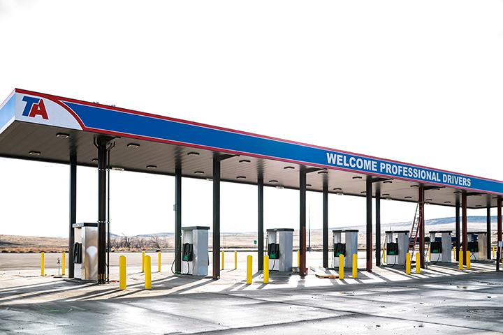 New TA Travel Center adds 150 truck parking spaces to Huntington, Oregon