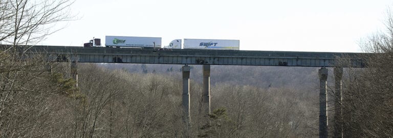 State lawmaker introduces bill calling for halt to PennDOT plan to toll nine bridges