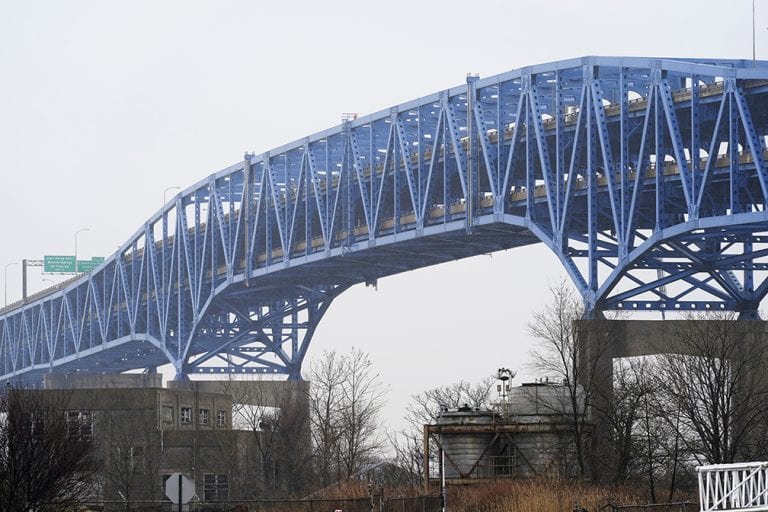 Pennsylvania Senate OKs bill to halt plans to toll bridges