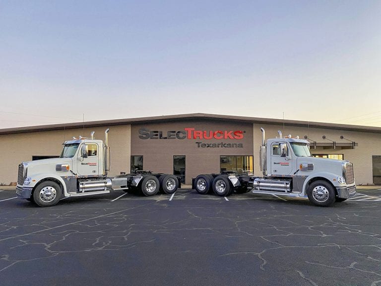 New SelecTrucks location now open at Texas-Arkansas border
