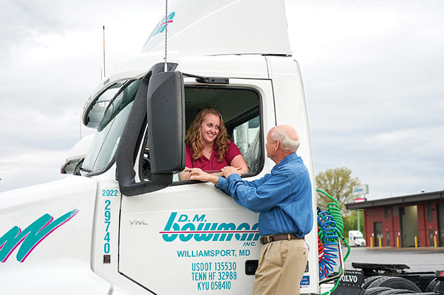 Jim Ward talks with DM Bowman driver