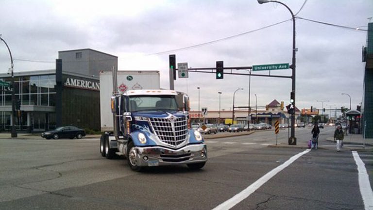 Trucking association opposes proposed truck-parking ban in Minneapolis
