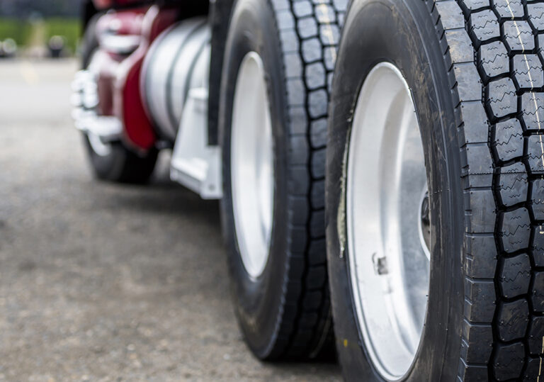 Pilot, Bridgestone introduce fleet tire monitoring, service network