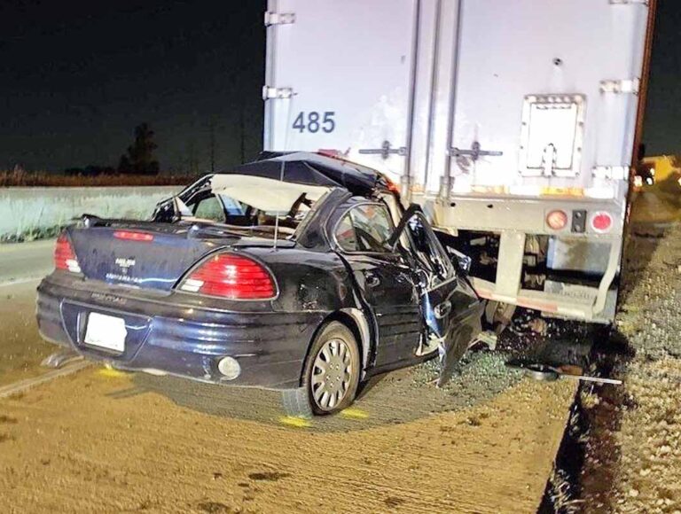 Car slams into semi’s trailer on Indiana interstate