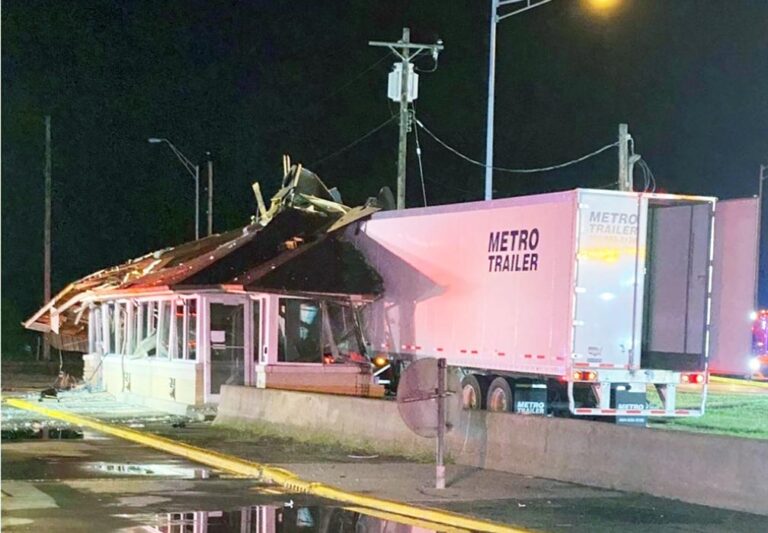 Trucker killed after crashing into Indiana weigh station