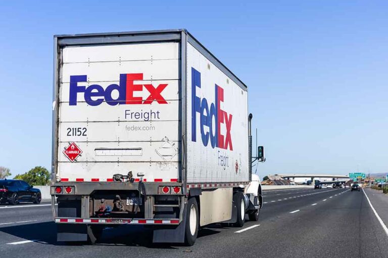 Feds: Former FedEx manager stole more than $3.25M in goods