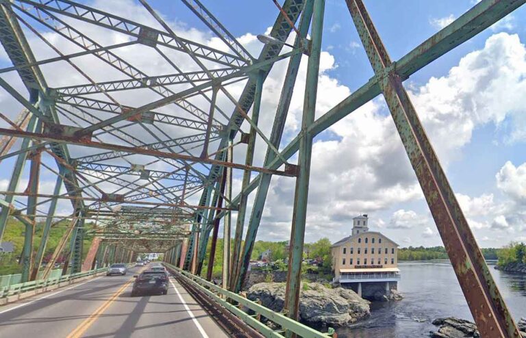 Maine closes historic bridge to commercial traffic