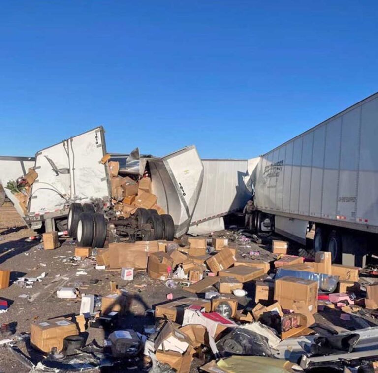 Texas big rig driver killed in pileup
