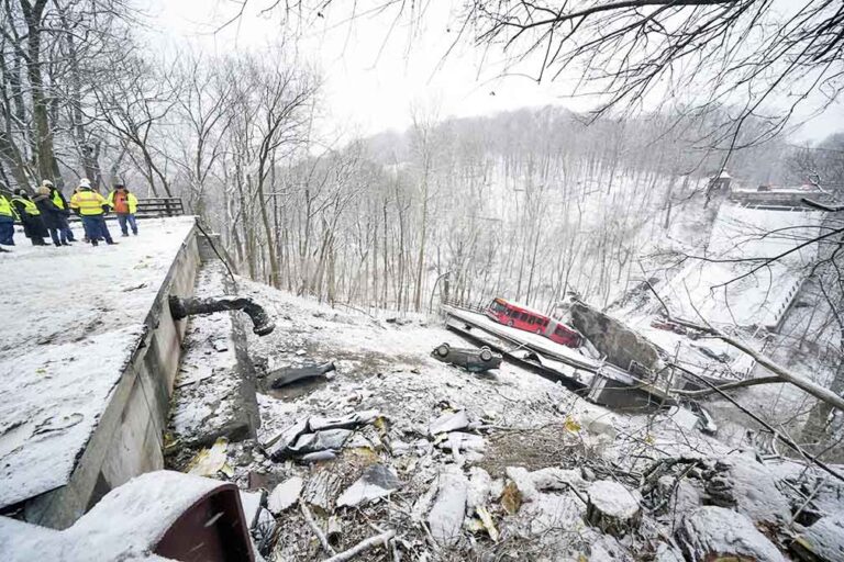 Investigators vow to put collapsed bridge under ‘microscope’