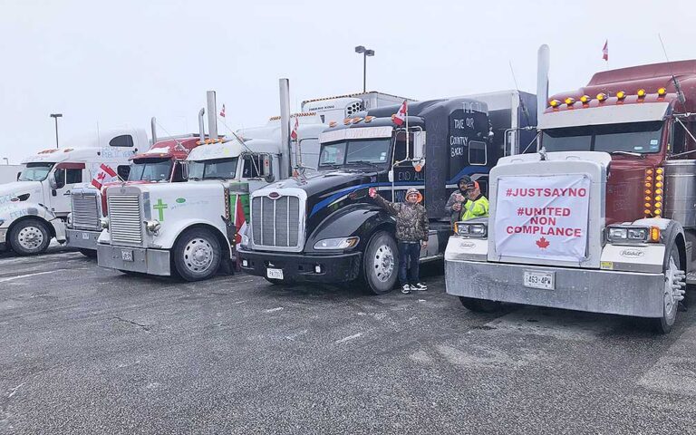 Canadian confusion: Truckers protest vaccine mandate as officials scramble to clarify misinformation