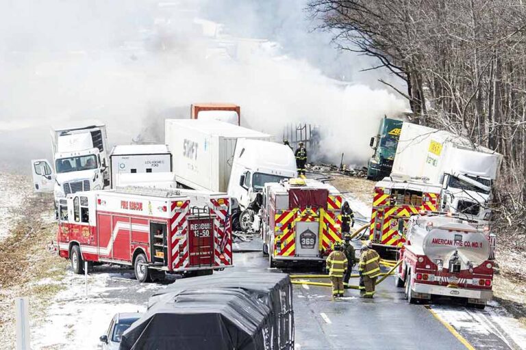 3 killed in 50-vehicle pileup on snowy Pennsylvania highway