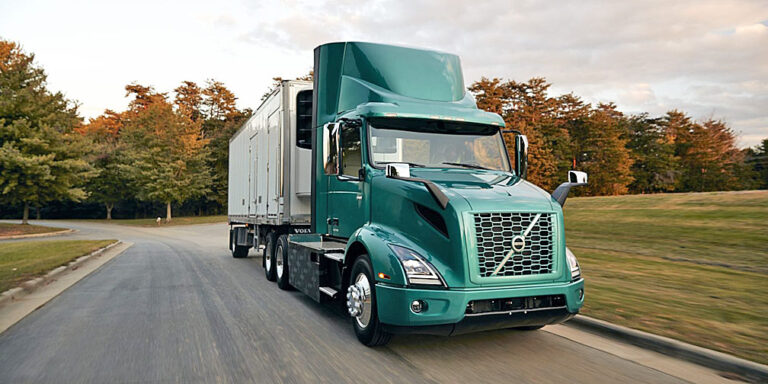Volvo Trucks introduces route planning, connected technology tools