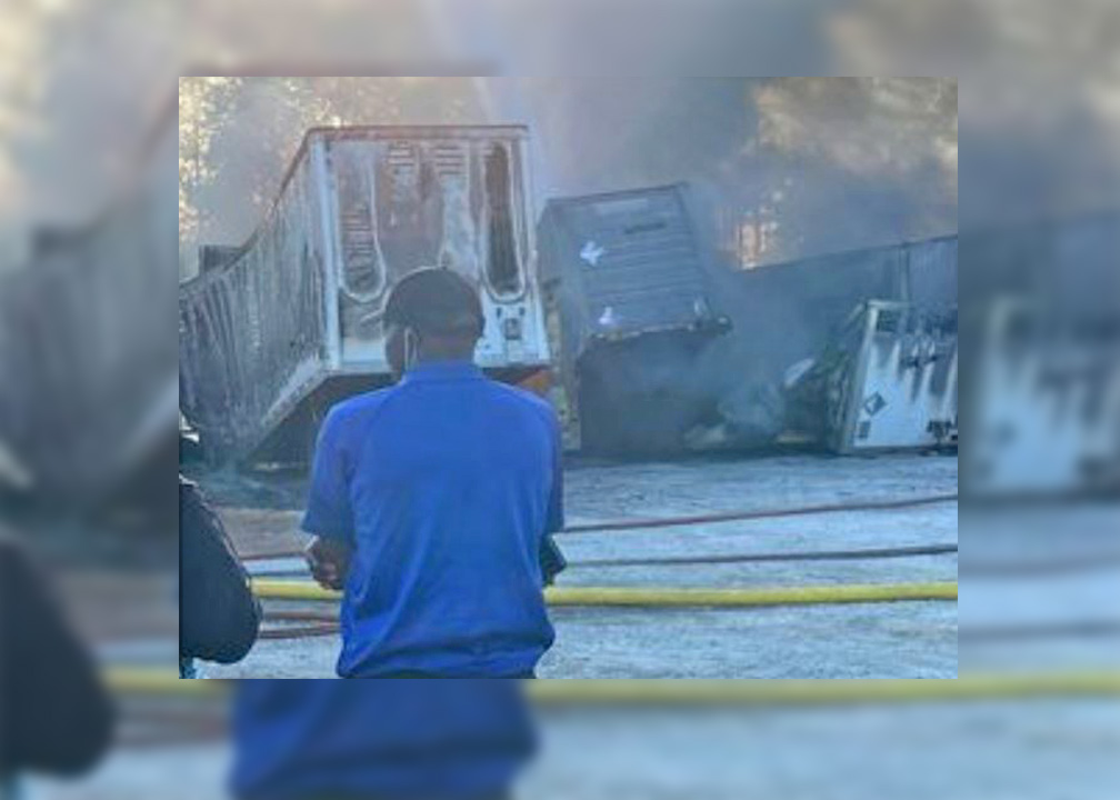FAA Small plane crashes into semitrailers at plant east of Atlanta