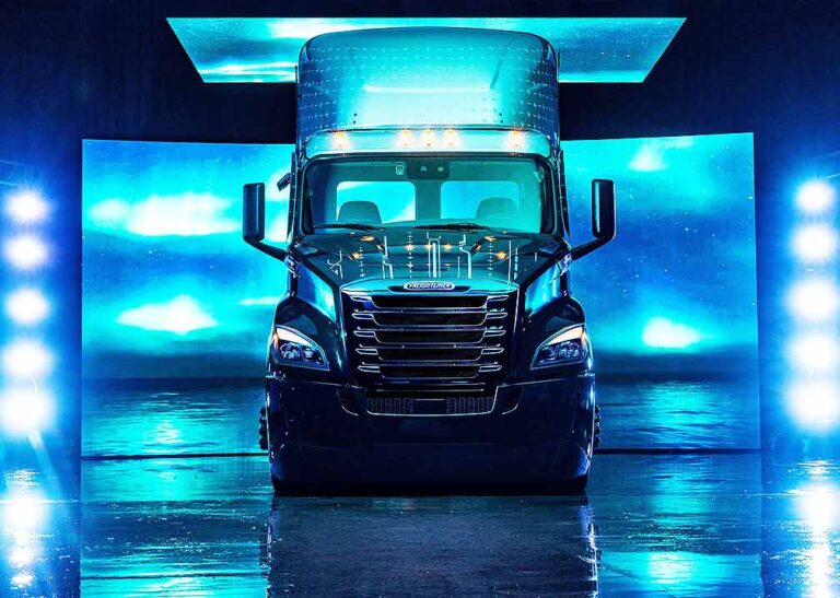 Freightliner debuts production version of battery-electric eCascadia