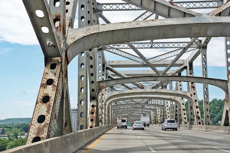 Kentucky, Ohio request nearly $2B for bridge improvements