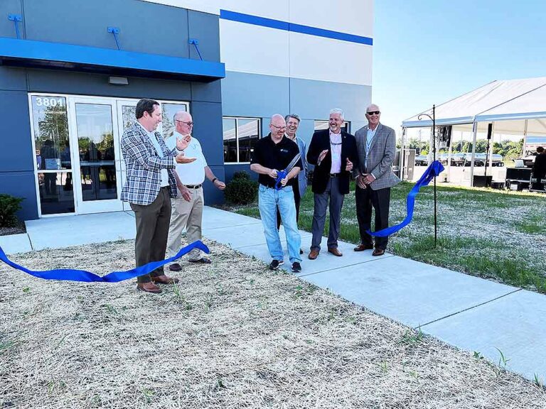Highway Transport opens $11M service center in Chicago