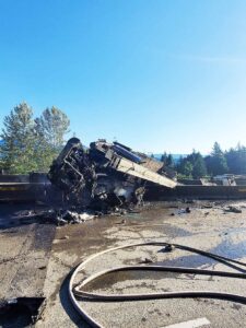 22 06 28 oregon crash 2 web