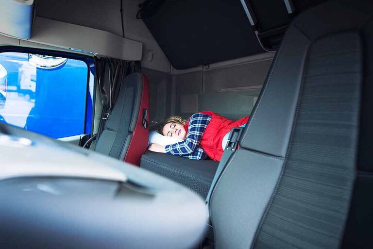 Resonea, Challenger Motor Freight announce truckers’ sleep study partnership