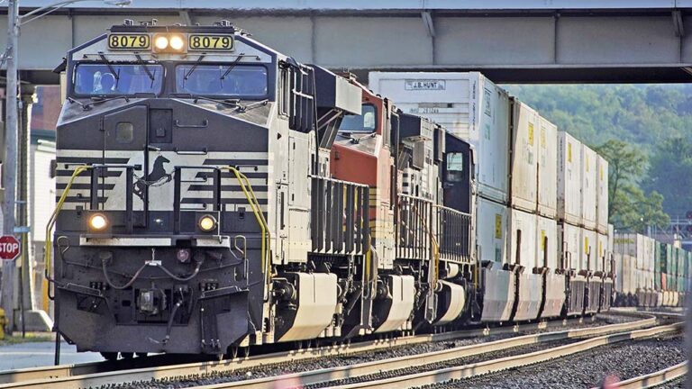 Rail union that rejected deal signs new tentative agreement