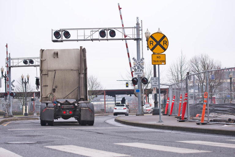 USDOT announces $59M in grant awards to improve safety at highway-railway crossings in four states