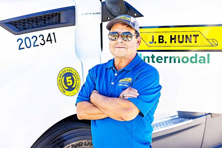J.B. Hunt driver hits 5 million safe driving miles