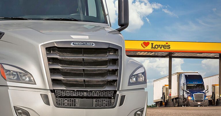 DTNA, Love’s expand partnership for Freightliner service points