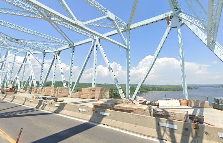 Feds announce funding for multi-state bridge improvement plan